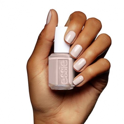 Essie Vernis Topless Barefoot